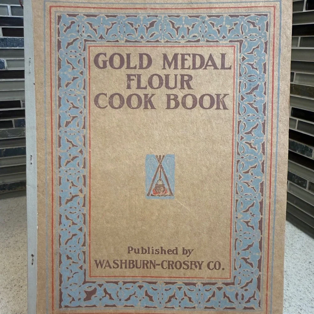 Antique 1916 Gold Medal Flour Cook Book Washburn-Crosby Co. Very Good Condition